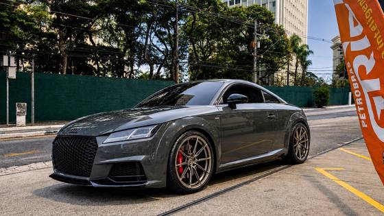 AUDI TT 2.0 TFSI COUPÉ AMBITION 2P GASOLINA S-TRONIC